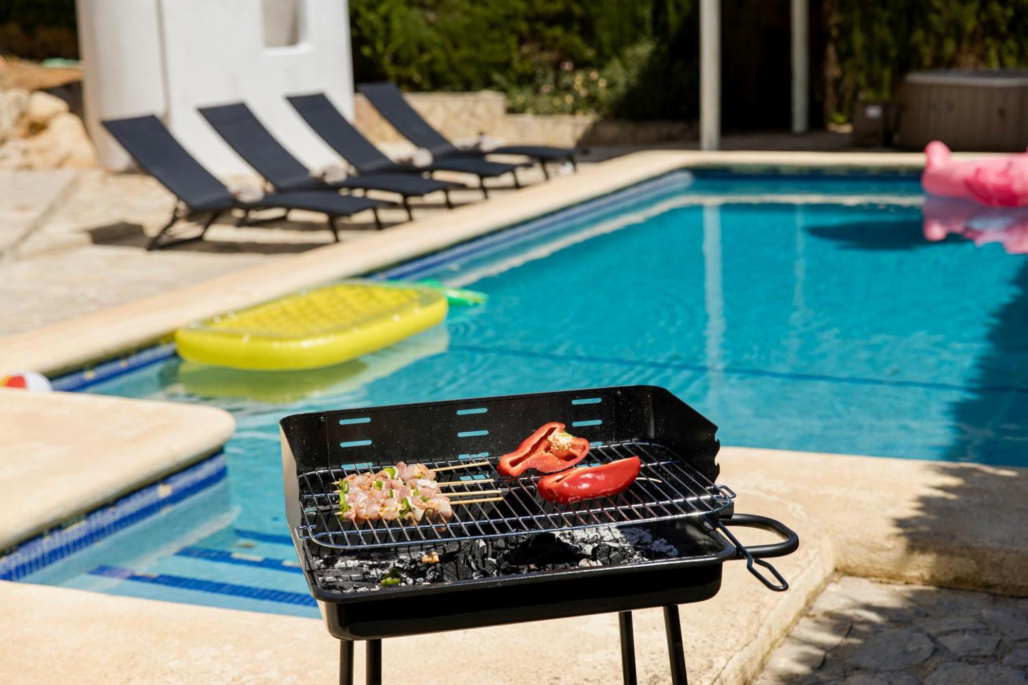 The Alou 1 - Jacuzzi - Bbq - Garden - Pool Dénia